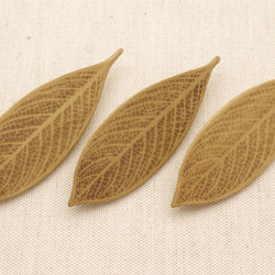 Wood Carving Leaf Brooch [Magnolia] (LBR-1) 第2張的照片