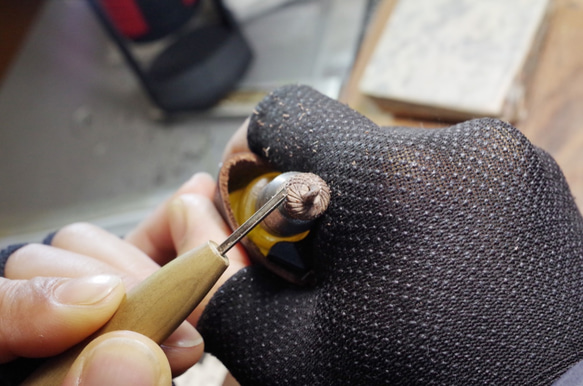 Wood Carving Acorn Pendant : Padouk & Walnut 第9張的照片