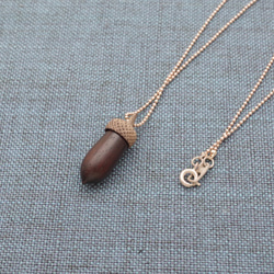 Wood Carving Acorn Pendant : Rosewood & Walnut 第6張的照片