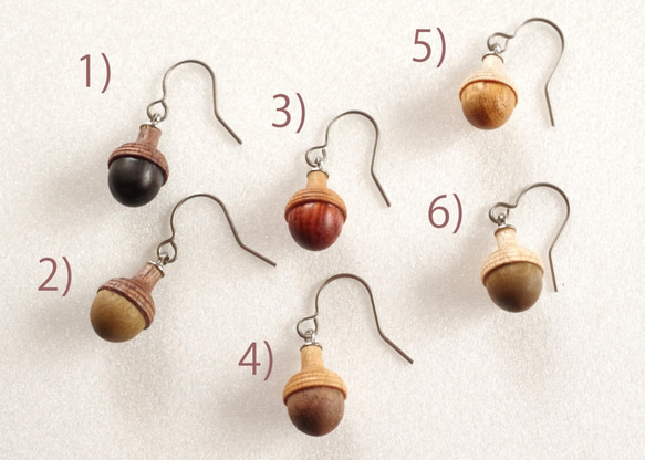 Wooden Leaf and Acorn Earrings : Oak | Color variations 第7張的照片