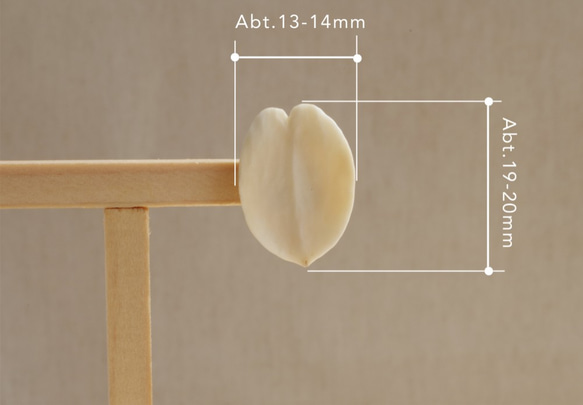 鹿角の花びら タックピン　受注制作 6枚目の画像