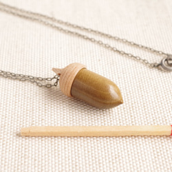 Wood Carving Acorn Pendant : Magnolia & Maple 第7張的照片