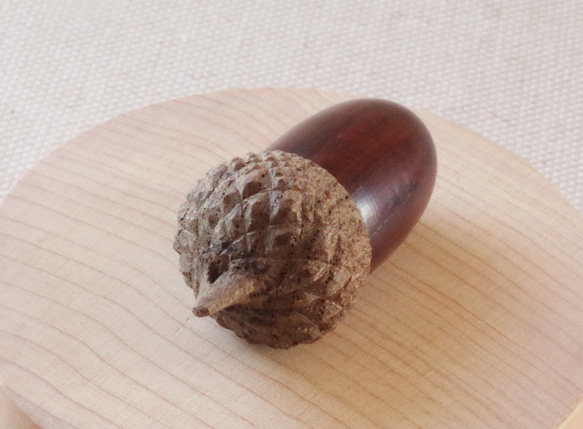 Acorns in Japan: MIZUNARA (aroma pendant) made-to-order 第4張的照片