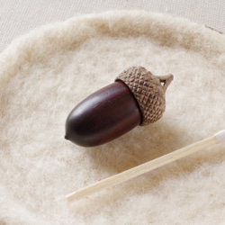 Acorns in Japan: MIZUNARA (aroma pendant) made-to-order 第6張的照片