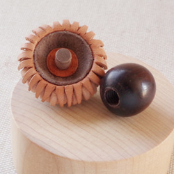 Acorns in Japan: KUNUGI (aroma pendant) made-to-order 第2張的照片