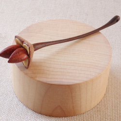 Acorns in Japan: INUBUNA (wooden pendant) made-to-order 第2張的照片