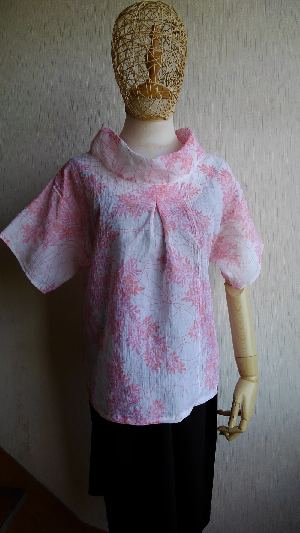 スタンドカラーのブラウス★ピンク・麻混縮★縮着物リメイク