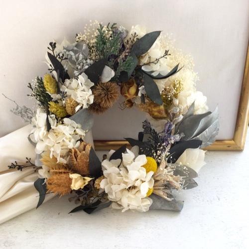 11/6まで送料無料 秋イガ栗 プリザーブド&ドライフラワーリース リース