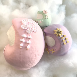 つまみ細工の姫だるま 3枚目の画像