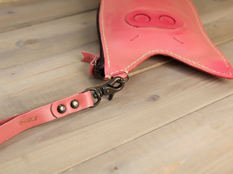 ★オコBOO★ツンギレ豚 ぶた ブタ ポーチ 財布 バッグ スマホケース 本革レザー総手縫　ピンクL