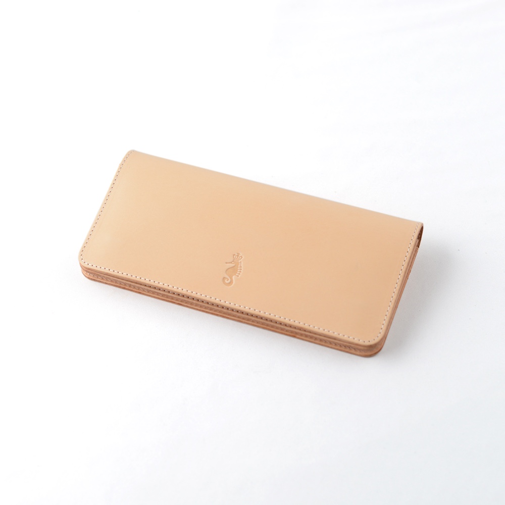 ヌメ革 ベルギー製 長財布 二つ折り シンプル ユニセックス 一粒万倍日 天赦日に 経年変化