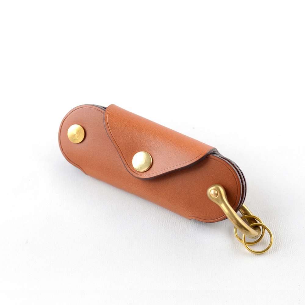 コイン5枚収納キーケース キーホルダー イタリア製本革 真鍮金具 ブラウン お出かけ お散歩 プレゼントに