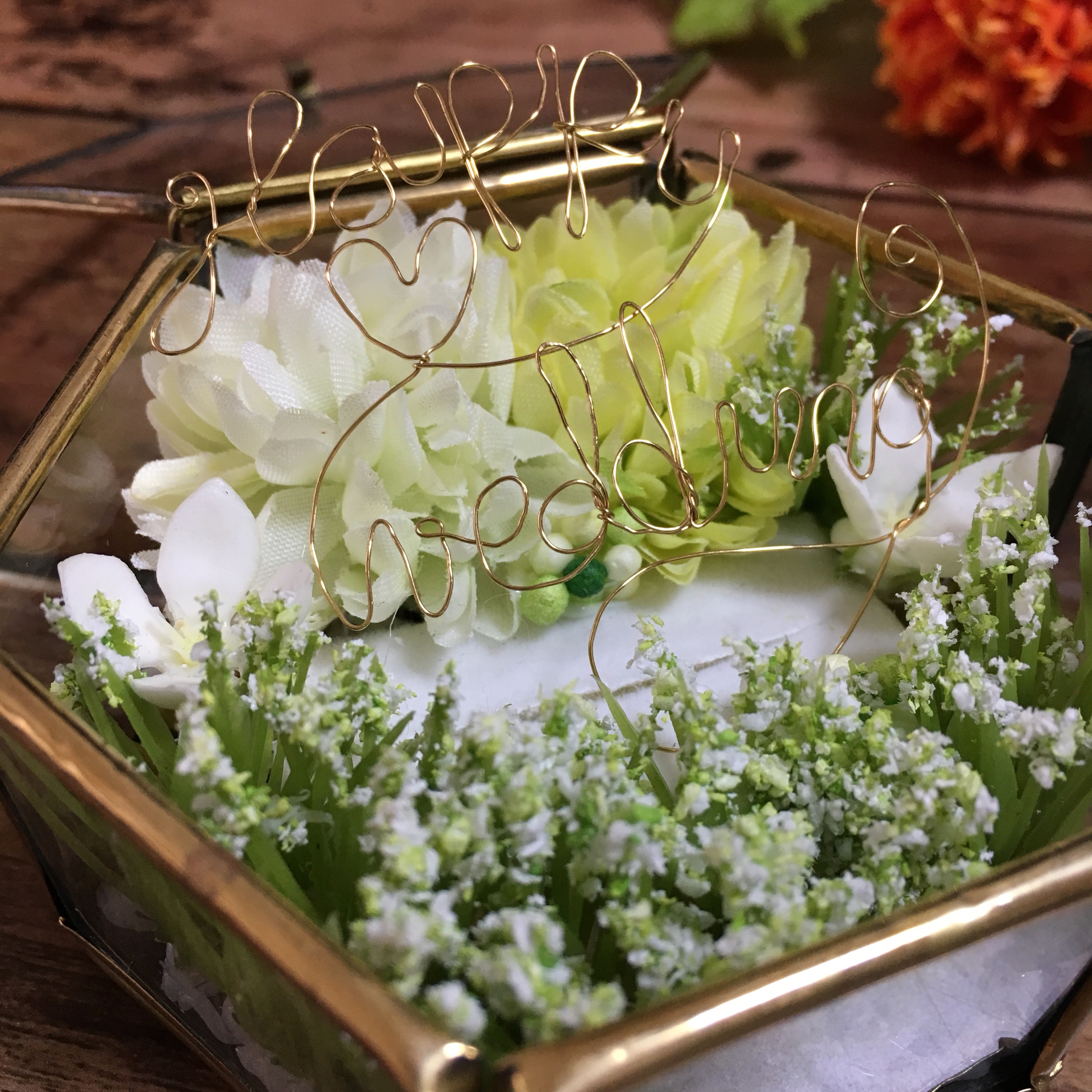 ★オプション★ メッセージ細工 リングピローとセットでご注文下さい。(単品での販売はしておりません)