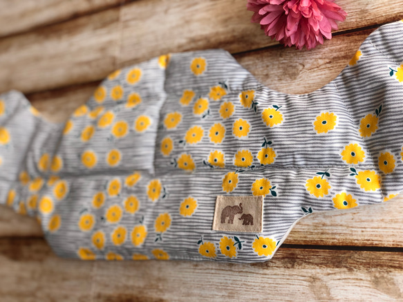 ♡Last 1♡★送料無料★整体師が作ったこだわりの小豆のカイロ（黄色い花　グレー） 5枚目の画像