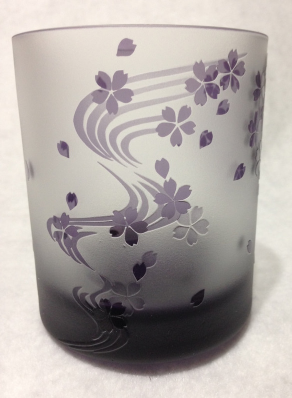桜のグラス(紫) 『割引きキャンペーン中8200円→6000円』 1枚目の画像