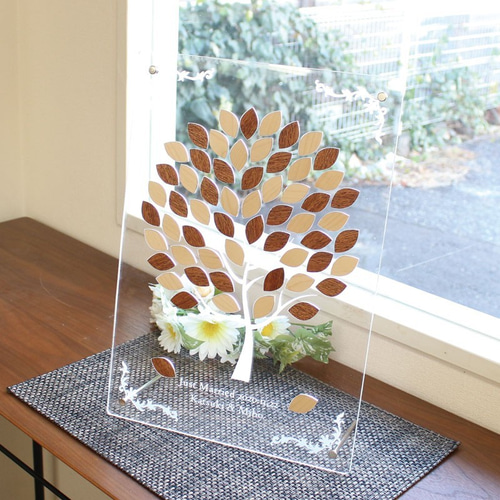 ウェディングツリー「Leafull（リーフル）」 大人気のウェディングアイテム ゲストの祝福の葉で育つ、ウエディング