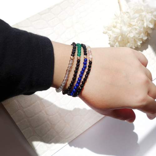 トップクオリティ】極小粒ラブラドライトとブラックオニキスと14kgf