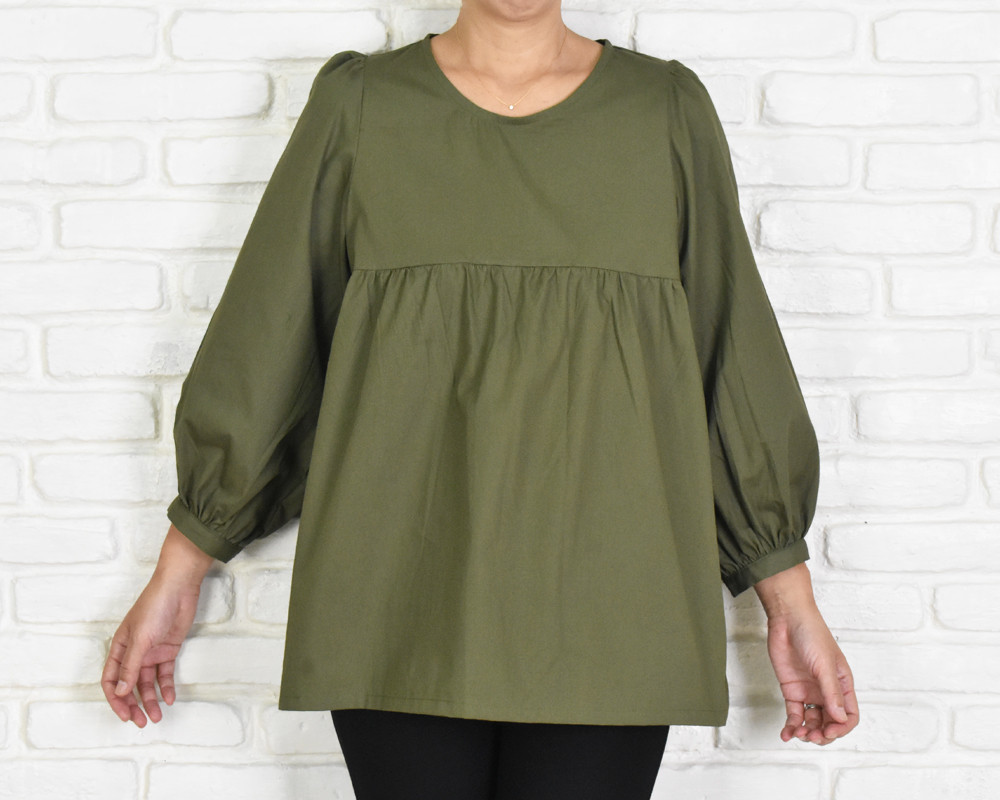 ふんわり袖のコットンブラウス　カーキ