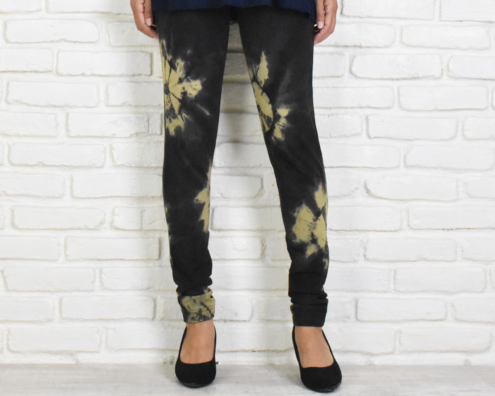 極上の穿き心地！タイダイ柄ストレッチレギンスロングパンツ 5,037円