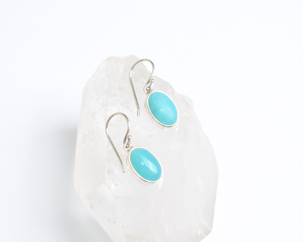 Silver925　アマゾナイトのゆらゆらピアス