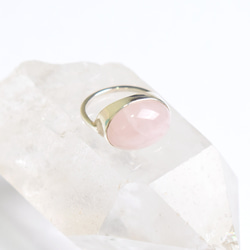 豐滿可愛的玫瑰石英銀戒指 第2張的照片
