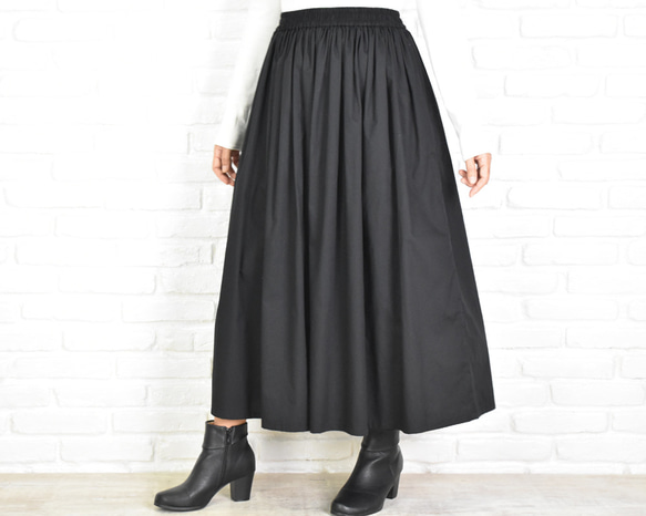 再販　大人のふんわりギャザーロングスカート　ブラック　フレアスカート 1枚目の画像