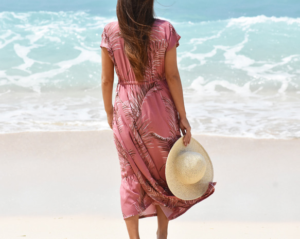 再次上架【大碼】棕櫚葉花紋褶邊連衣裙大人暗粉色 第2張的照片