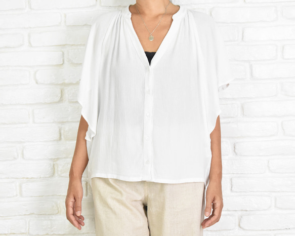 【再販】涼しげでシンプルなスキッパーシャツ　ホワイト 3枚目の画像