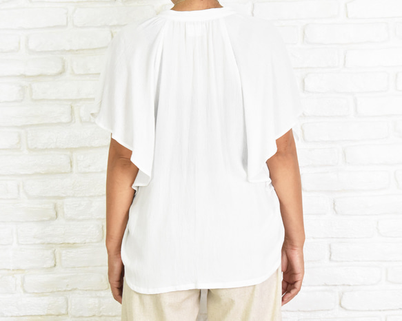 【再販】涼しげでシンプルなスキッパーシャツ　ホワイト 7枚目の画像