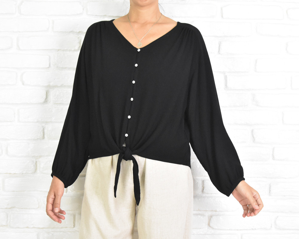【特集掲載作品】大人のゆるカワな前結びトップス　ブラック