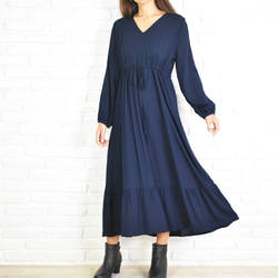 最新コレックション 再販！【大きいサイズ】Vネック長袖ワンピース ＜ネイビー ワンピース