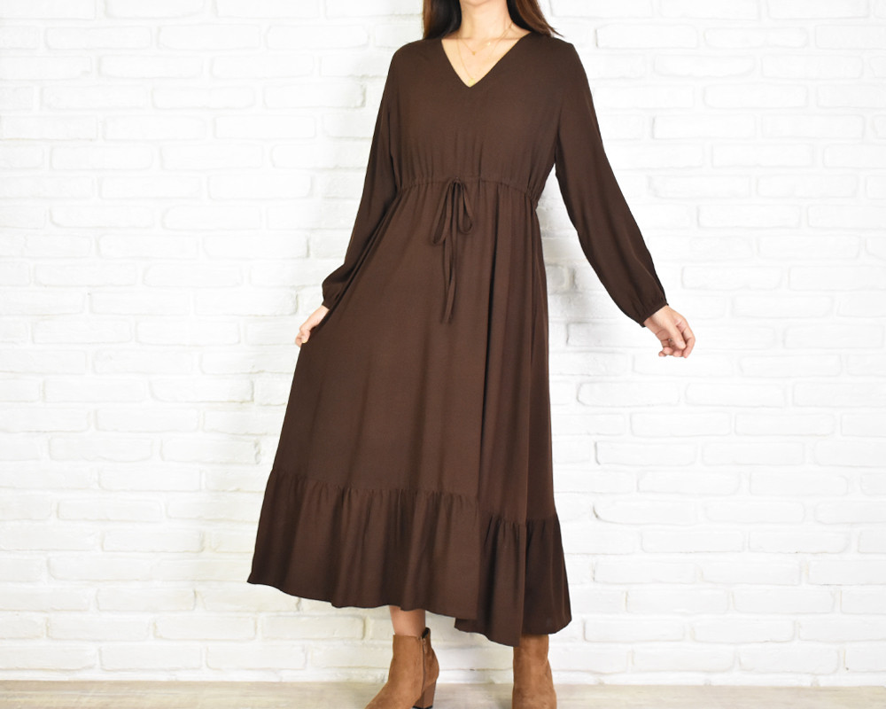 Vネック長袖ワンピース　＜ブラウン＞