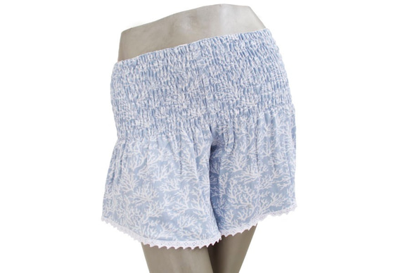 女孩夏天！珊瑚印花短褲&lt;冰灰色&gt; 第1張的照片