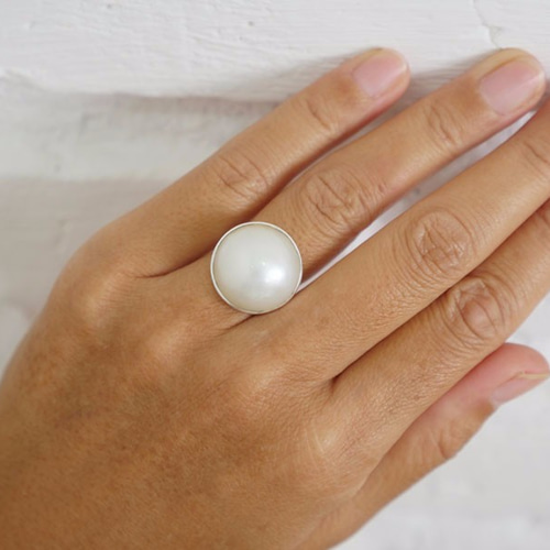 大きなマベパールの一粒シルバーリング 10号 指輪・リング bluewaters