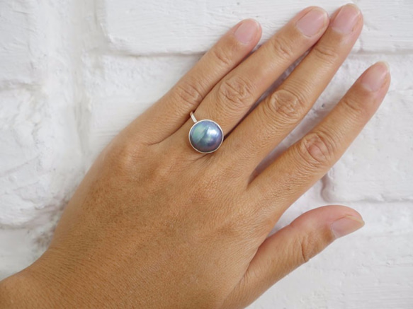 美麗的藍色！ Mabe 珍珠紋銀戒指 第5張的照片