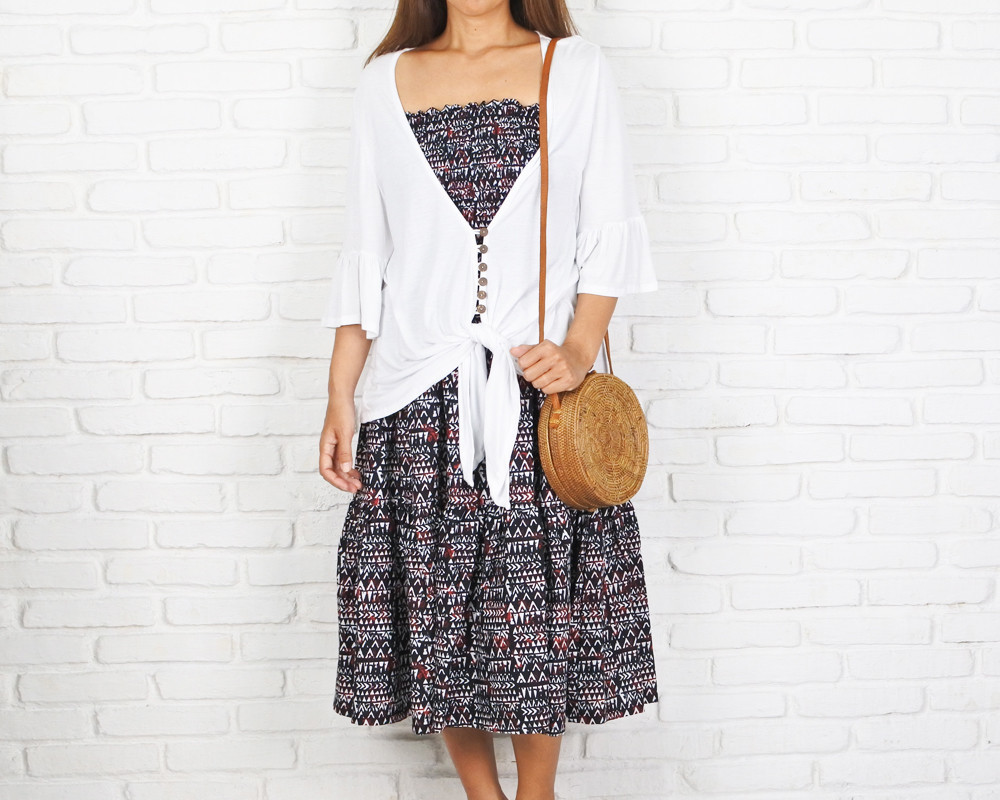 エスニック柄ティアードワンピース　＜レッド＞