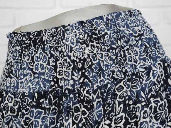 [2018年夏天的幸運包]受歡迎的2件套！島吊帶連衣裙和蠟染染色芙蓉圖案寬褲 第5張的照片