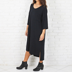 [Creema 特色產品] 厚料蝙蝠袖連衣裙&lt;黑色&gt; 第1張的照片