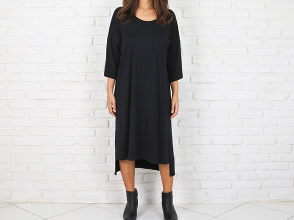 [Creema 特色產品] 厚料蝙蝠袖連衣裙&lt;黑色&gt; 第3張的照片