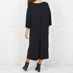 [Creema 特色產品] 厚料蝙蝠袖連衣裙&lt;黑色&gt; 第6張的照片