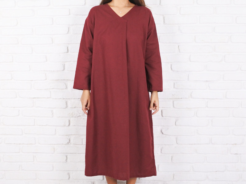 秋色！リネン素材のタックワンピース　＜レッド＞
