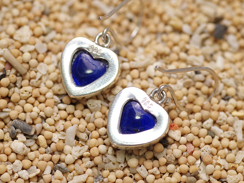 ハートのラピスラズリのシルバーピアス