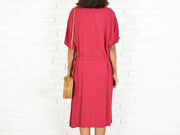 V Akino連衣裙&lt;紅色&gt; 第5張的照片
