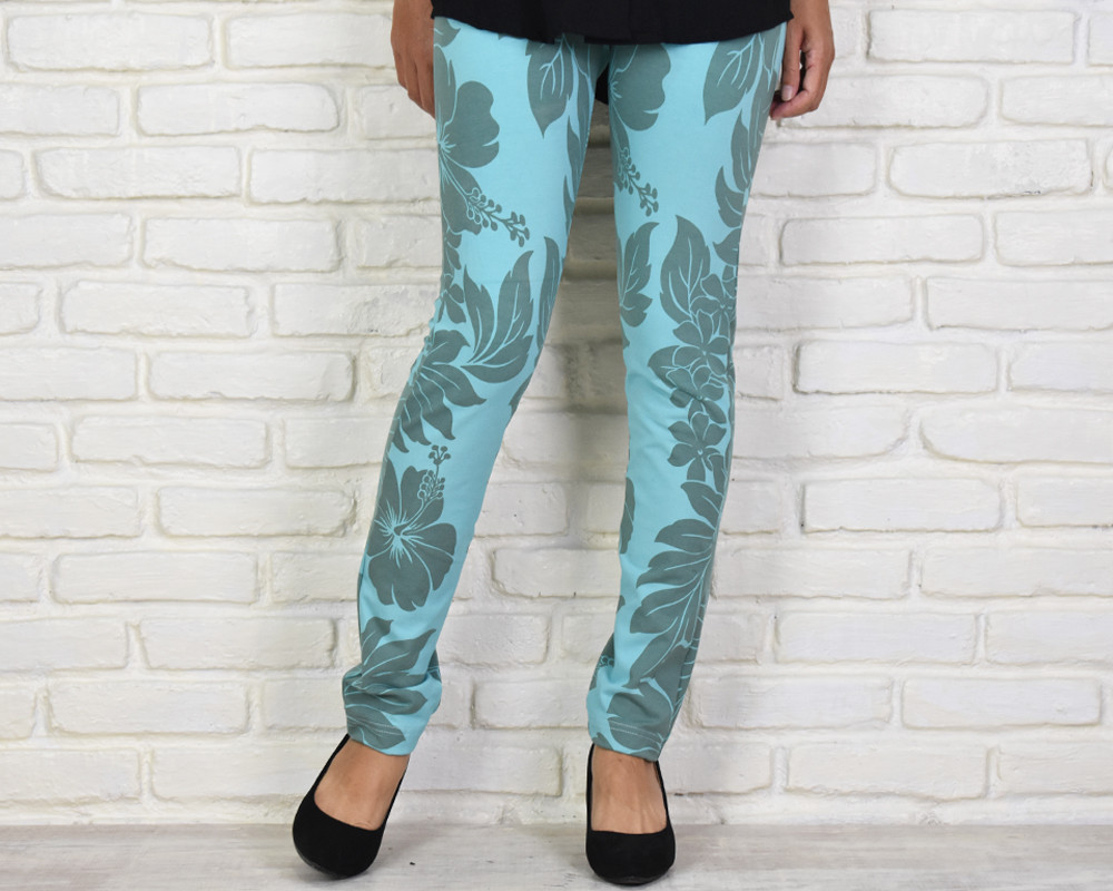 極上の穿き心地！ハイビスカス柄が可愛い！スキニーストレートストレッチロングパンツ