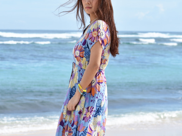 [Michi的專用頁面] [大號]復古花朵圖案荷葉邊連衣裙&lt;藍色&gt; 第3張的照片