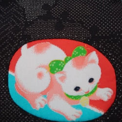 和布で創る小さなポシェット◆白に茶ブチ猫◆アンティーク錦紗◆泥大島 3枚目の画像