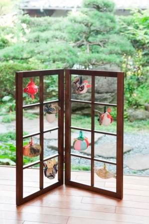 専用　木工ハンドメイド　吊り飾り台　吊るし飾り台　全長85cm 塗装無し2台 モチーフつるし飾り 晴〜HARU〜 [S-551D] 5本5個つるし 台座