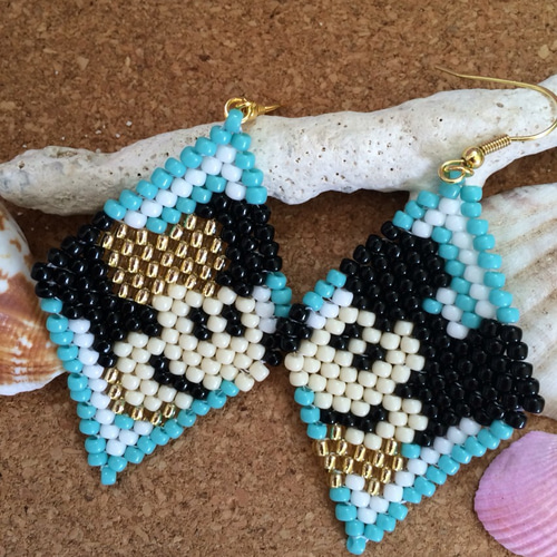 新作④ハンドメイド タッセル ピアス つんざく ミッキー 