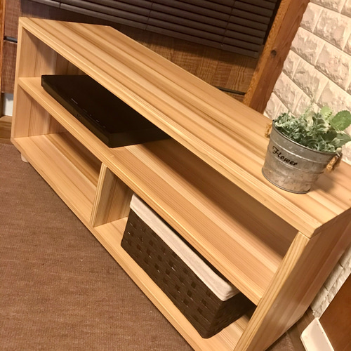 国産天然杉集成材仕様】新商品特別価格スタイリッシュテレビボード