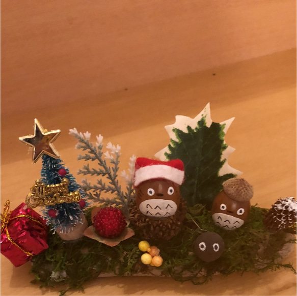 どんぐり人形流木クリスマス飾り【置物】 2枚目の画像